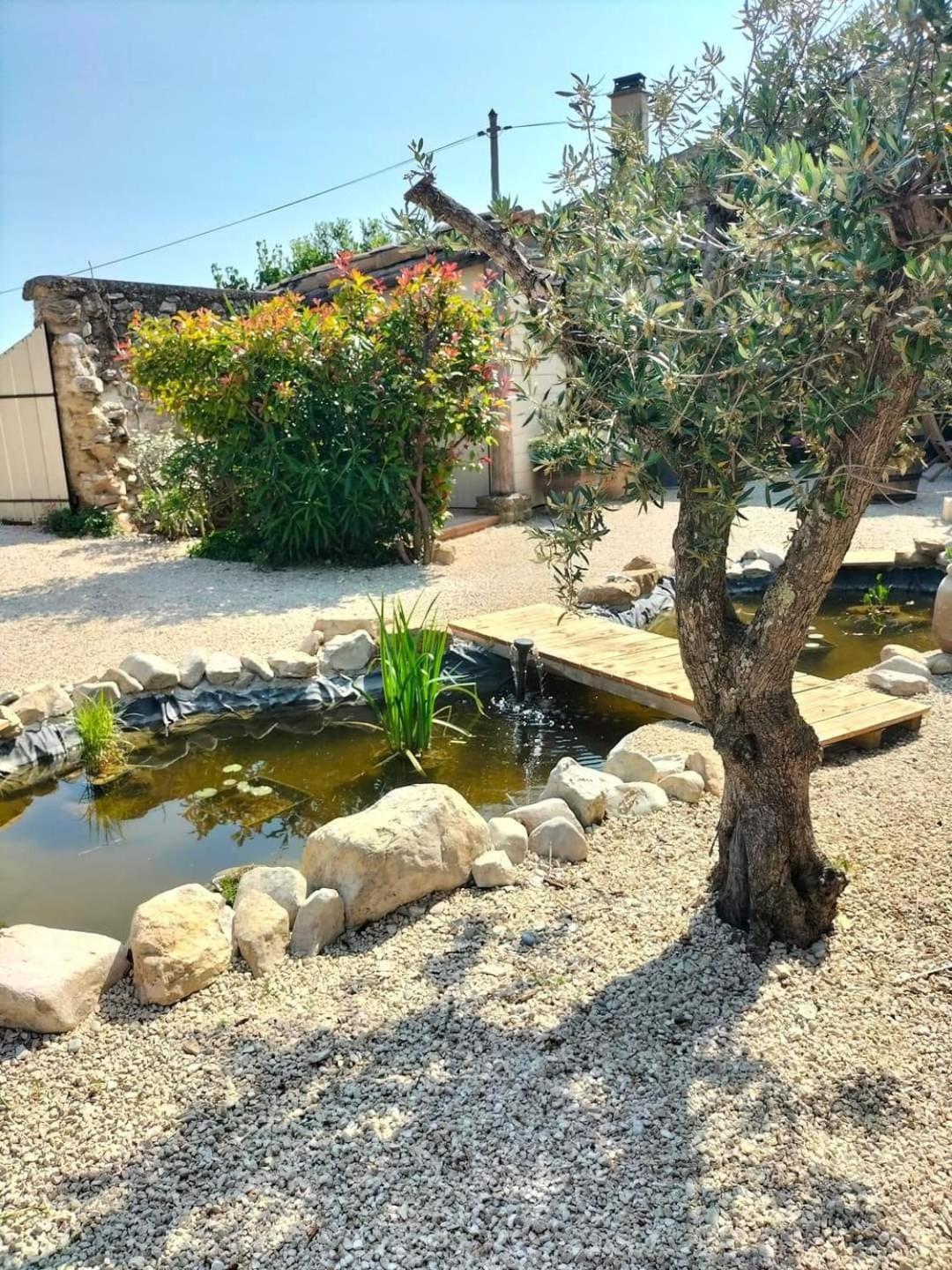 Mas De L'Amme Bed & Breakfast Valréas Екстериор снимка