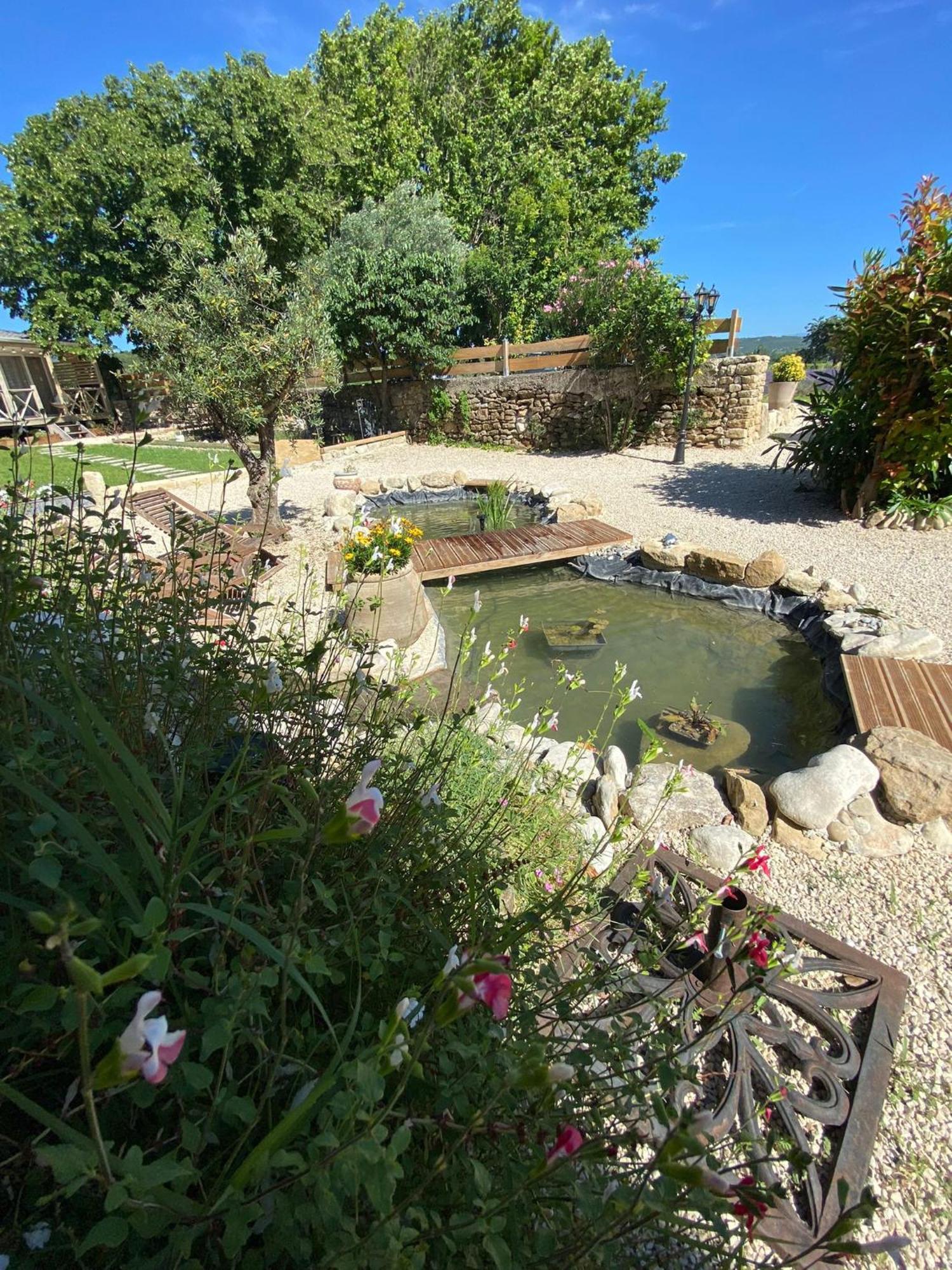 Mas De L'Amme Bed & Breakfast Valréas Екстериор снимка